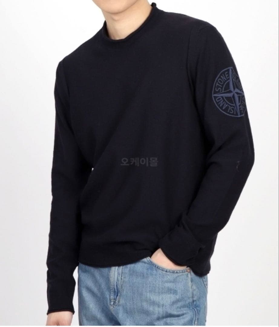 STONE  クルーネックニット
