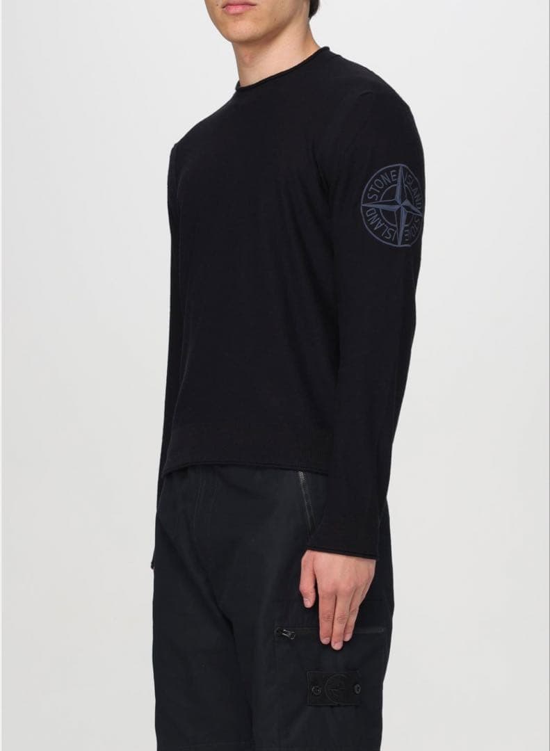 STONE  クルーネックニット