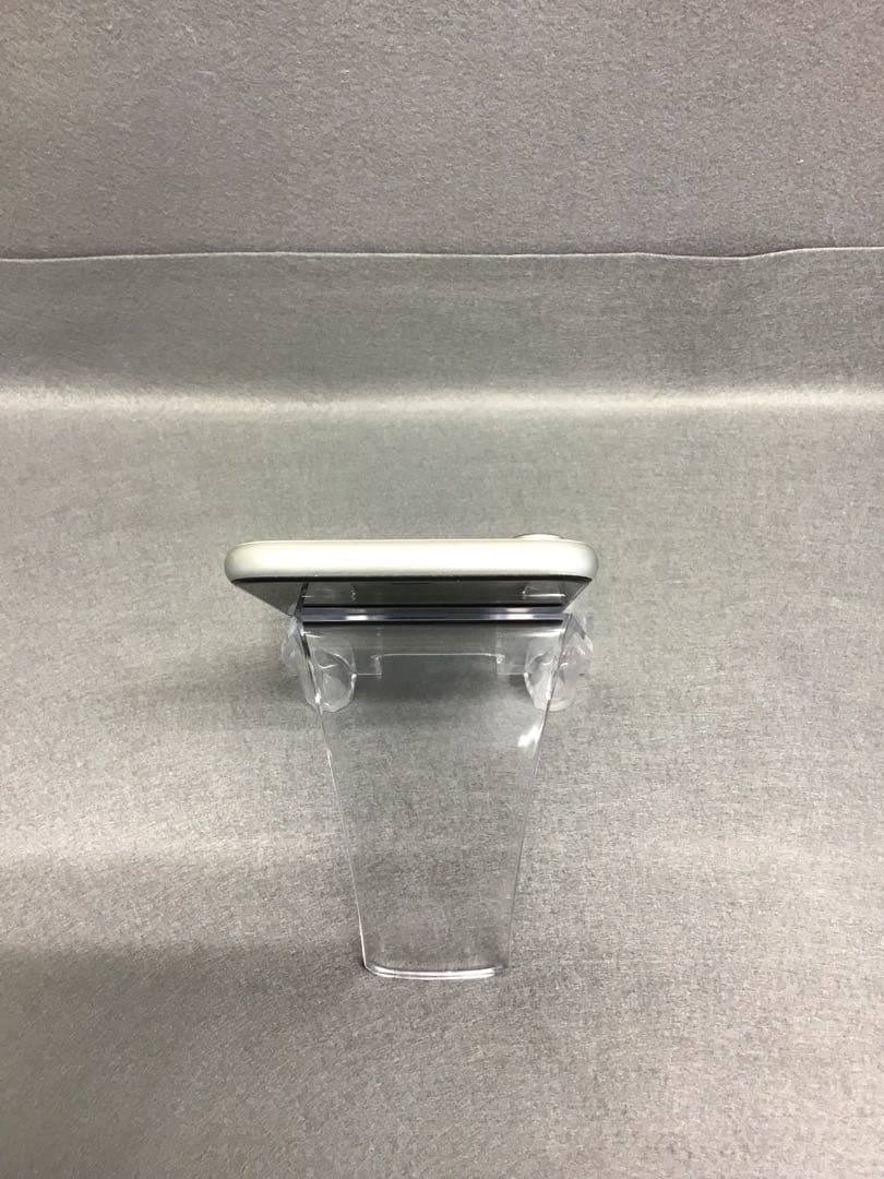 超美品 国内版 SIMフリーiPhoneXR 64GB ホワイト色