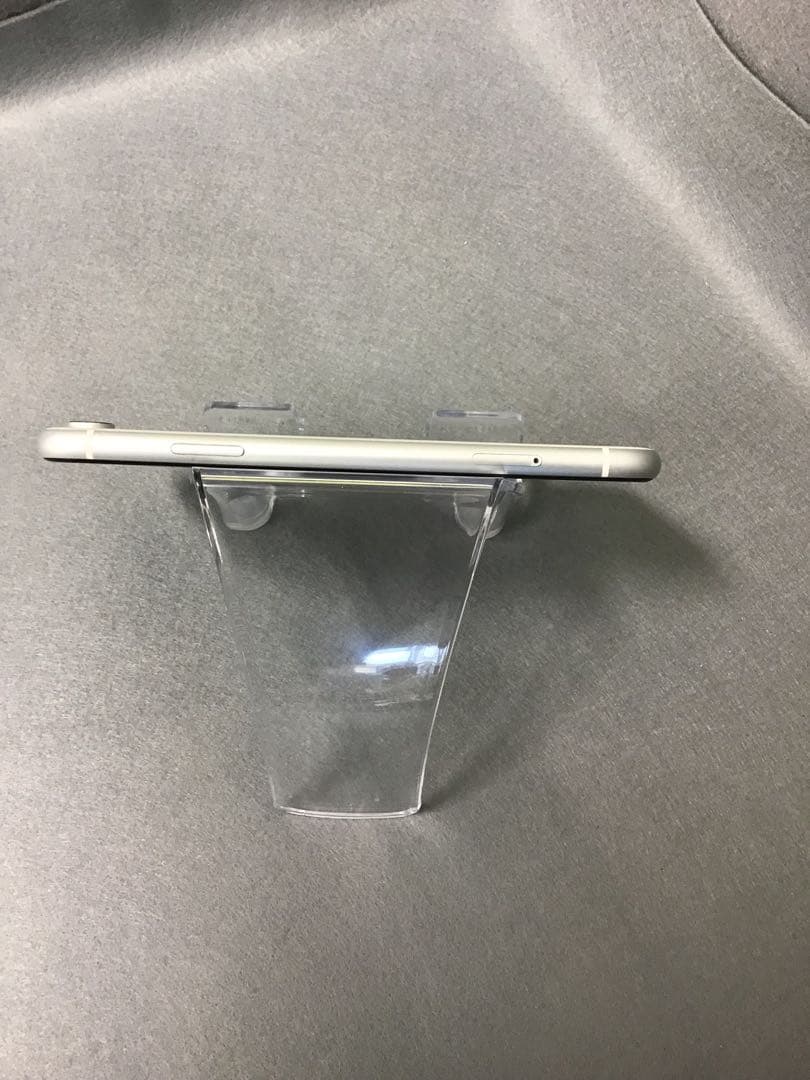 超美品 国内版 SIMフリーiPhoneXR 64GB ホワイト色