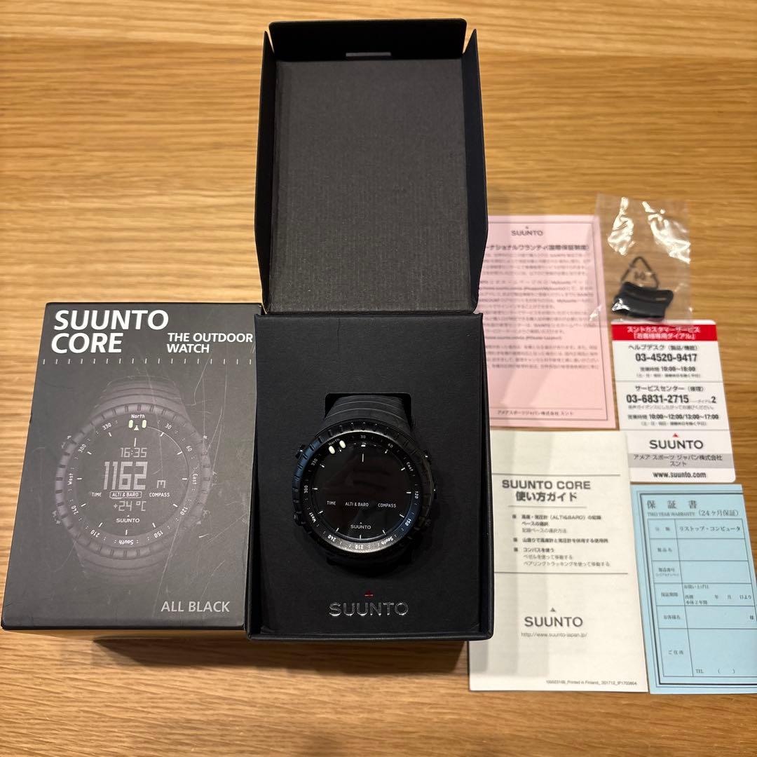 美品SUUNTO CORE ブラック デジタル腕時計