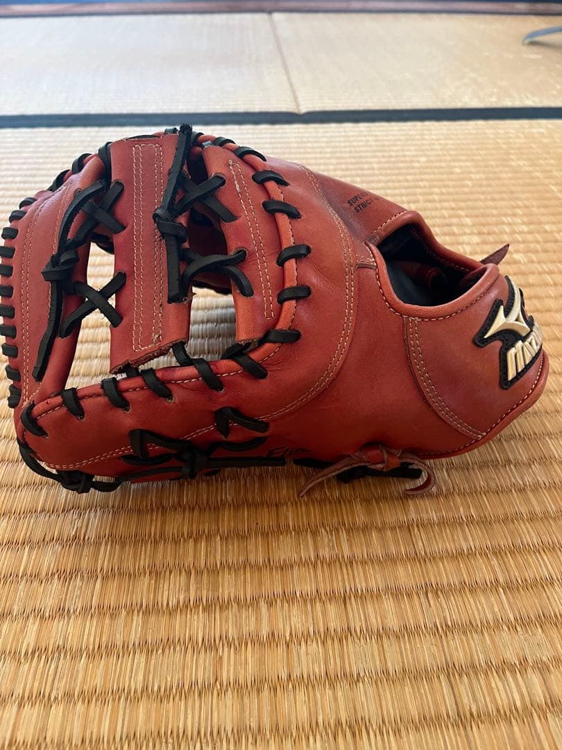 Mizuno Global Elite 軟式ファーストミット　左