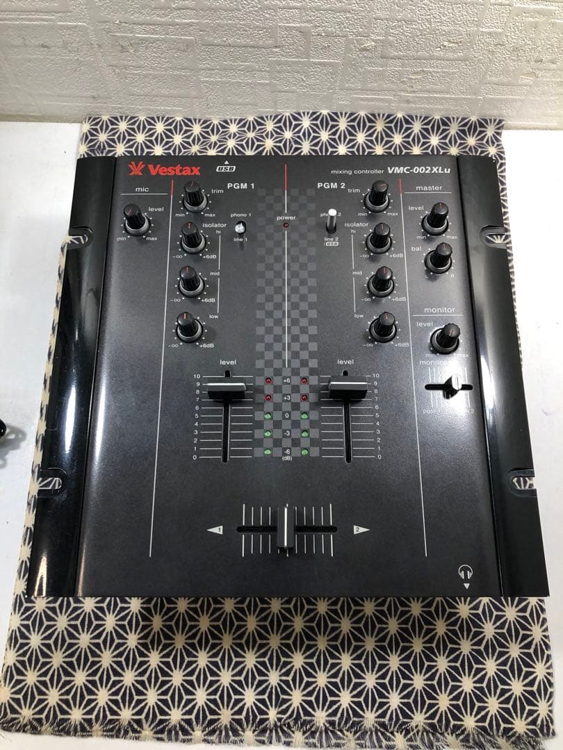VESTAX ベスタクス　VMC-002XLu フェーダーメンテナンス