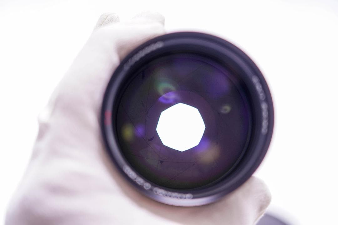 CONTAX　プラナー85mmF1.4　レンズに傷あり