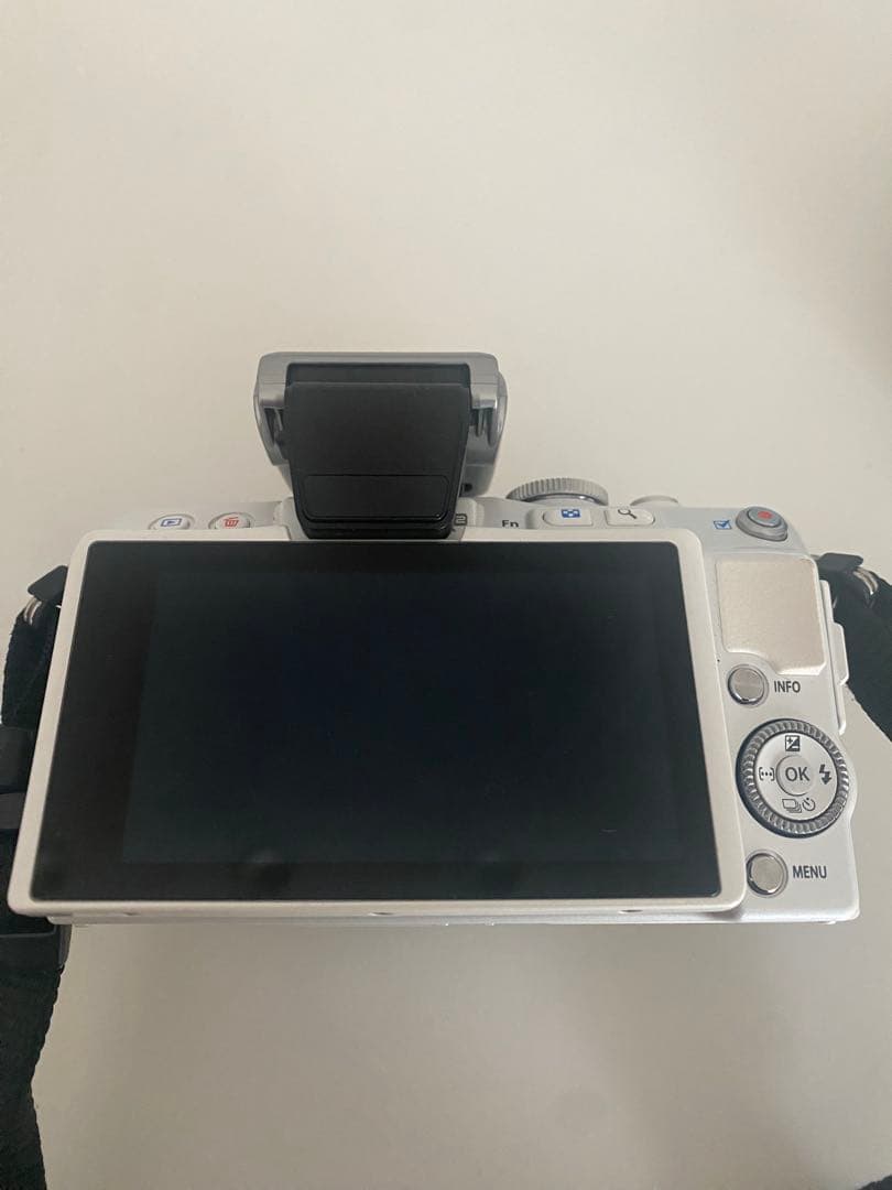 OLYMPUS PEN ホワイト