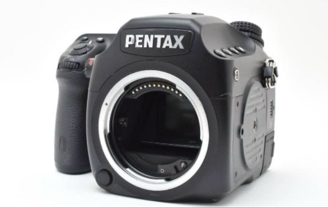 ラ*ロ様 コダックCCD搭載の中判645デジタル PENTAX 645D 本体の
