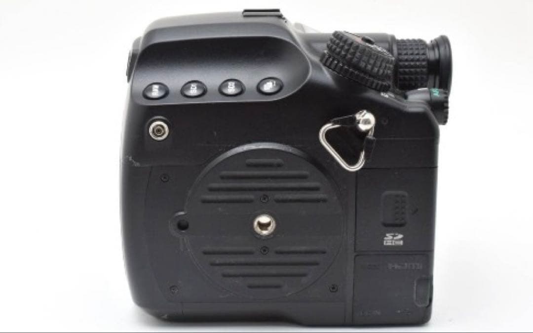 ラ*ロ様 コダックCCD搭載の中判645デジタル PENTAX 645D 本体の