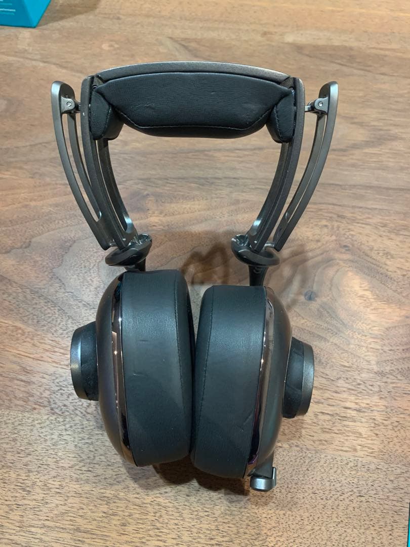 Mo-Fiモーファイ　アンプ内蔵ヘッドホン