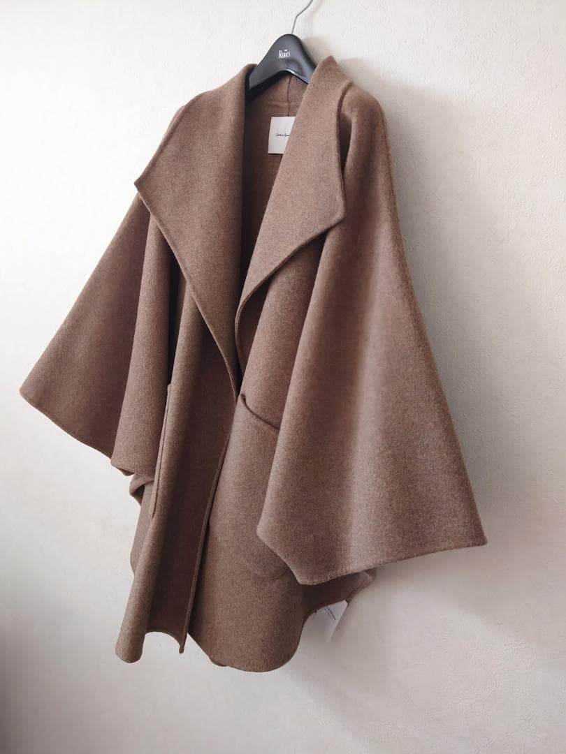 新品 スピック&スパン ダブルリバーマントコート ベージュ 50,600円