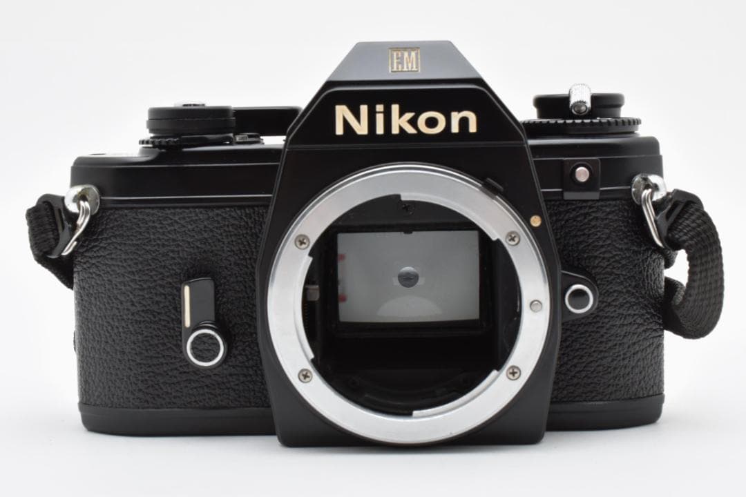 超美品 NIKON ニコン EM モルト新品交換済 M755