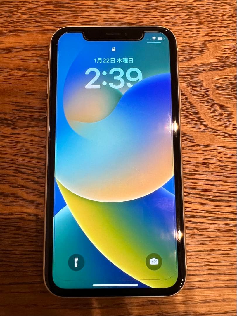 iPhone XR 128GB 86％ ホワイト　本体　美品