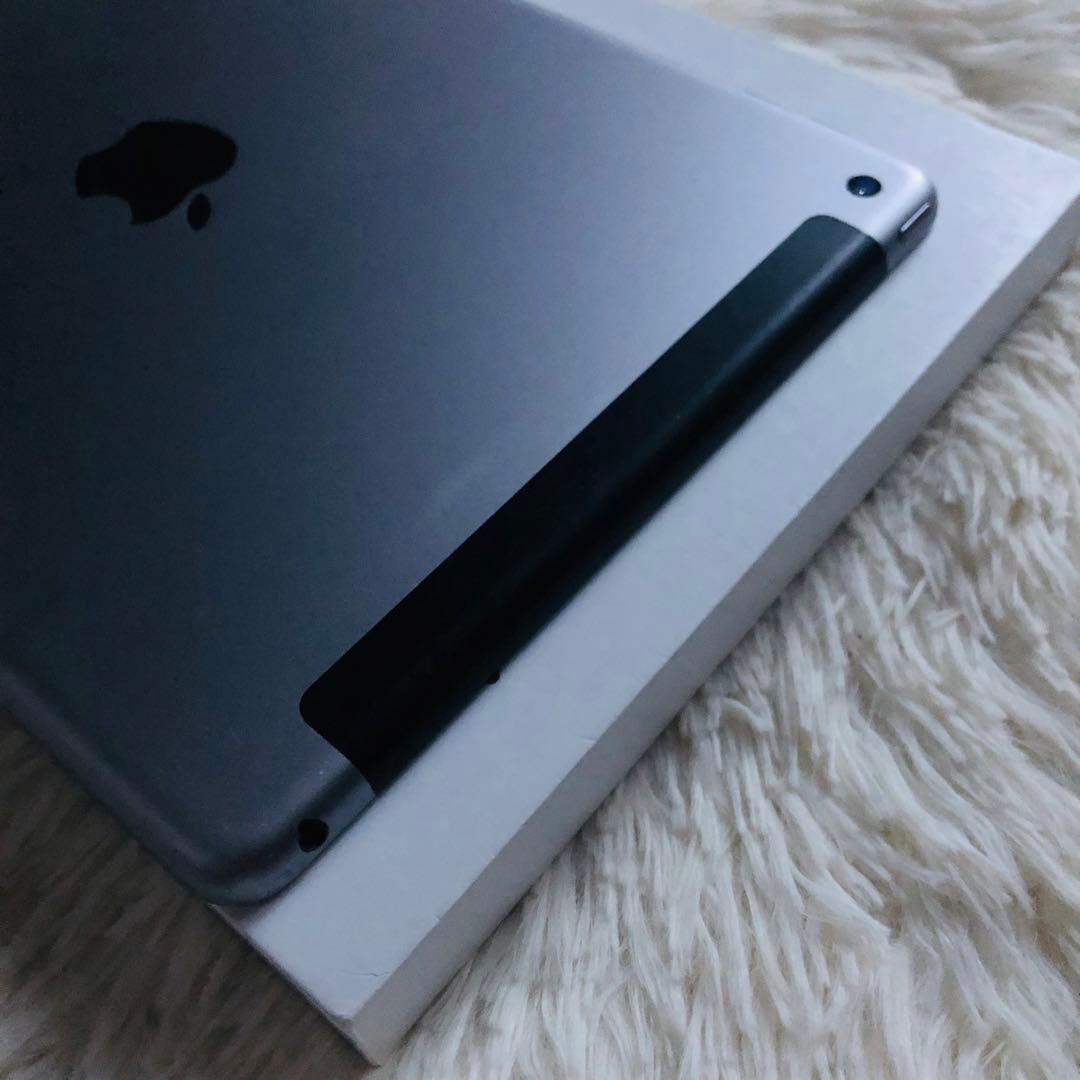 【残り5台】iPad 第6世代 128GB SIMフリー 【すぐ発送】