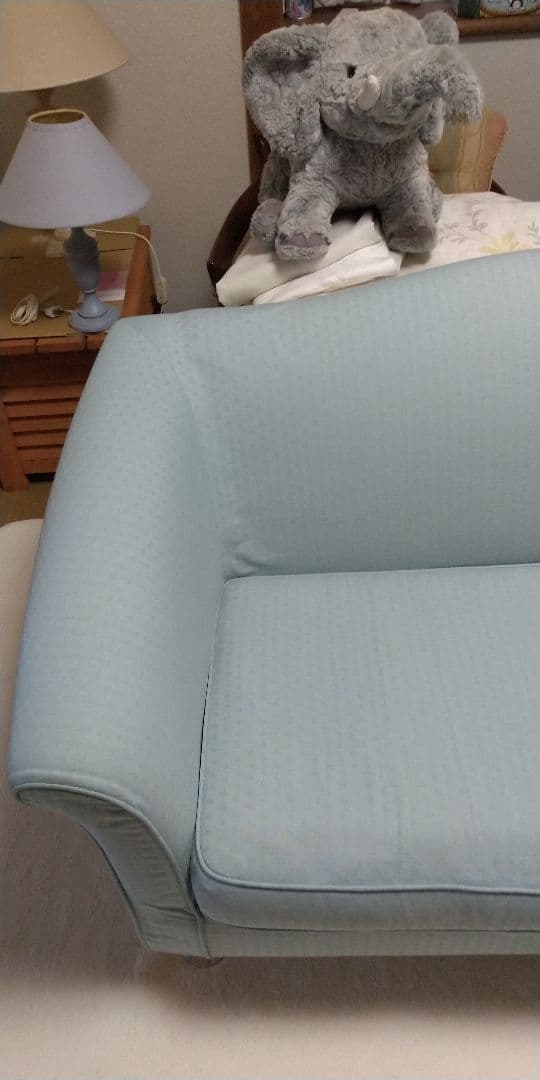 ローラアシュレイ お洒落ソファ 2人がけ フェミニン 高級 綺麗