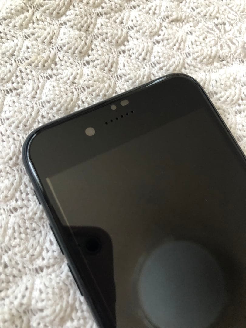 Apple iPhone SE (第3世代) ミッドナイト