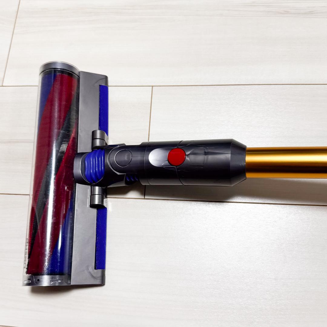 ダイソン SV18 Digital Slim Fluffy（ゴールド）