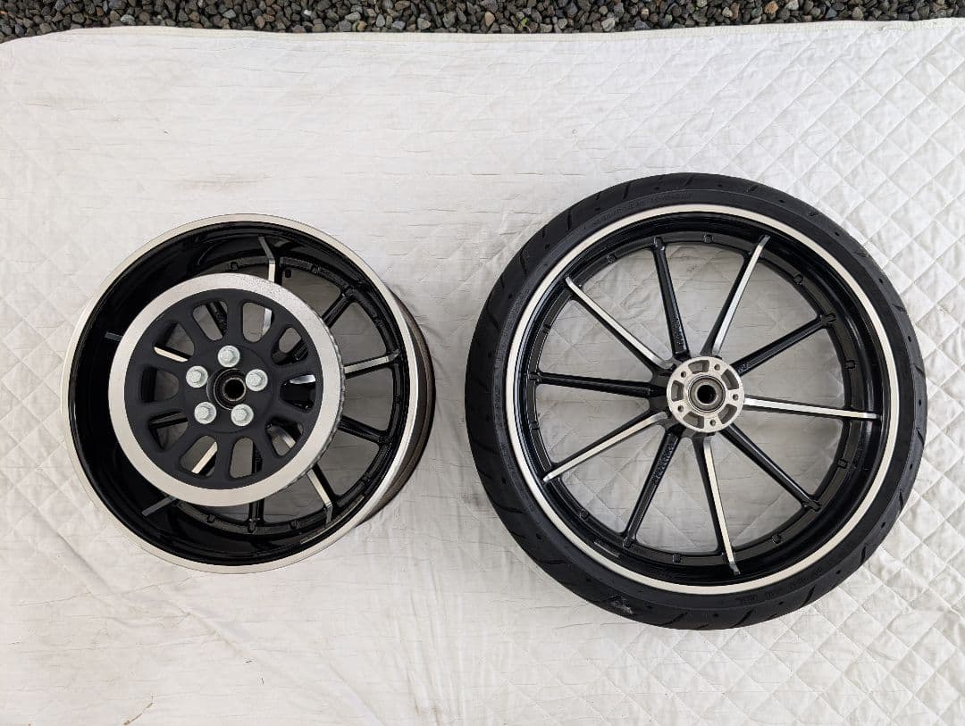 ハーレー　ブレイクアウト　FXSB　2016年式　純正アルミホイール前後セット