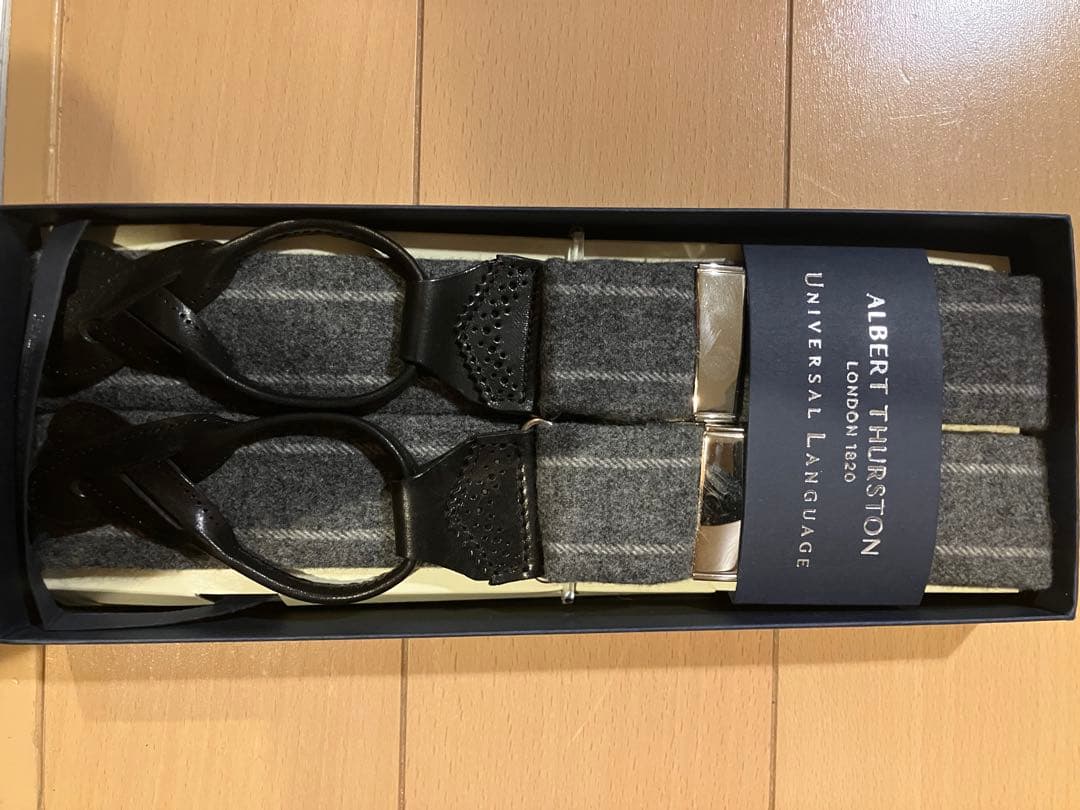  THURSTON グレー ストライプ サスペンダー