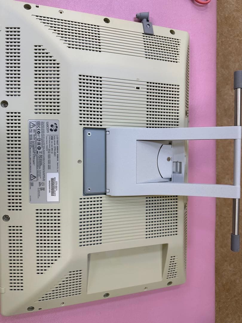 Wacom 大型タッチディスプレイ 本体