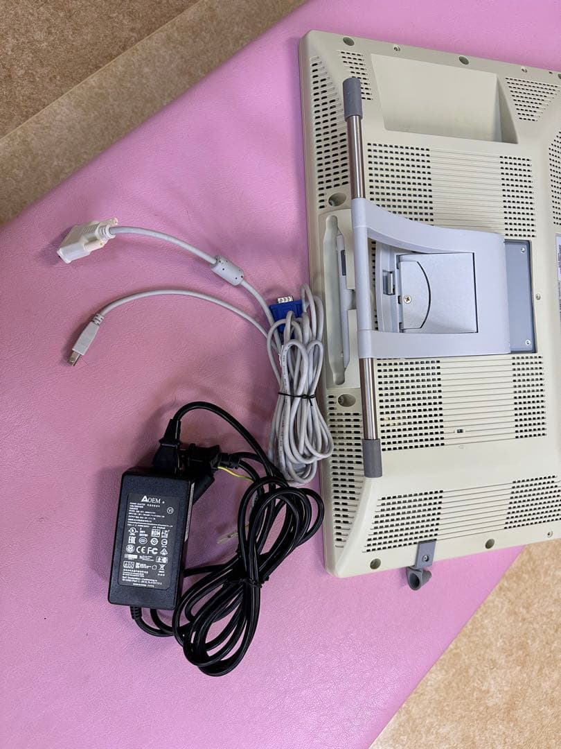 Wacom 大型タッチディスプレイ 本体