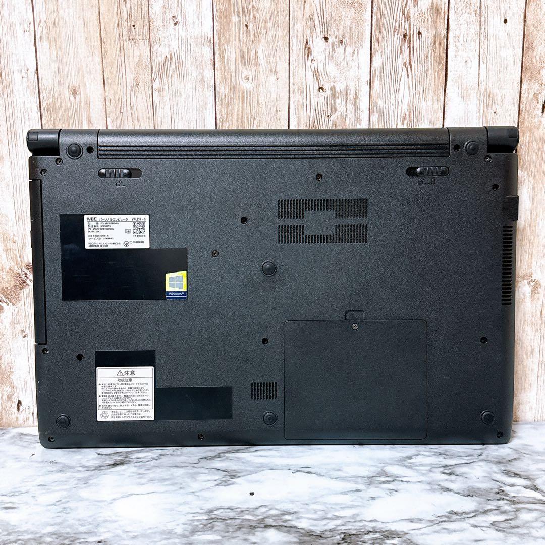 1台限定✨高性能i3＆爆速SSD/メモリ8GB✨カメラ付き 薄型パソコンPC