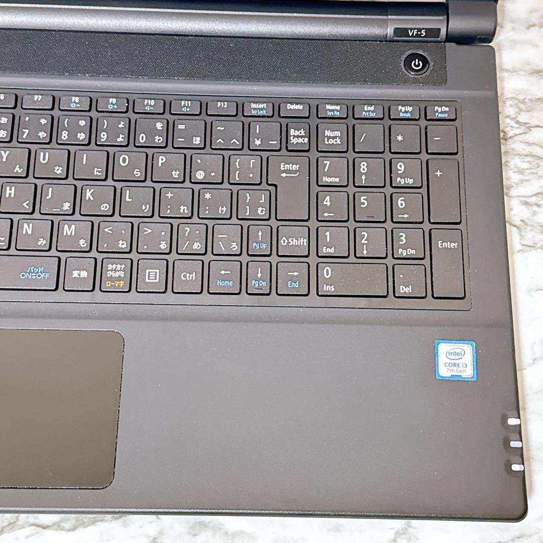 1台限定✨高性能i3＆爆速SSD/メモリ8GB✨カメラ付き 薄型パソコンPC