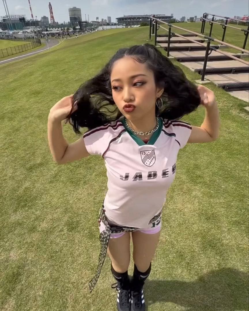 Jaded London Football Baby T HANA YURI着用