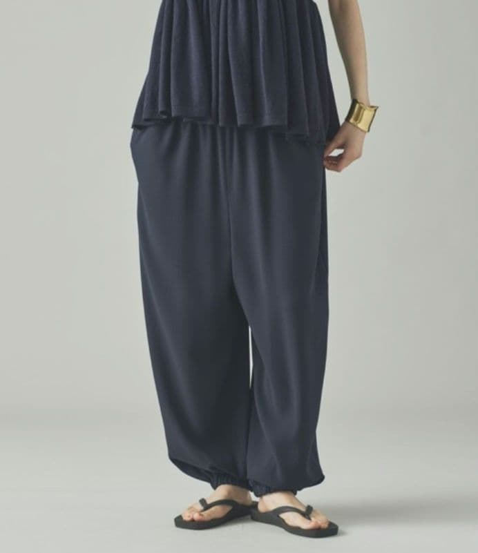 今季！新品未使用タグ付き/Curensology .ジョーゼットパンツ