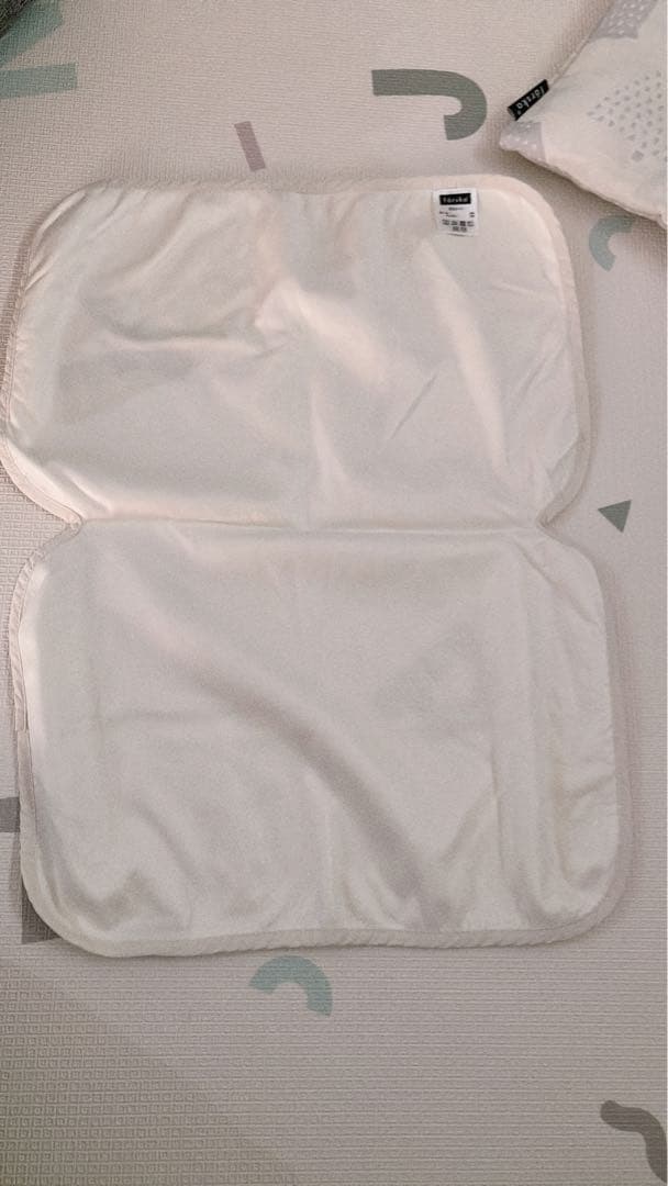 折りたたみ式ベビー布団セット グレー（枕、掛け布団は未使用）