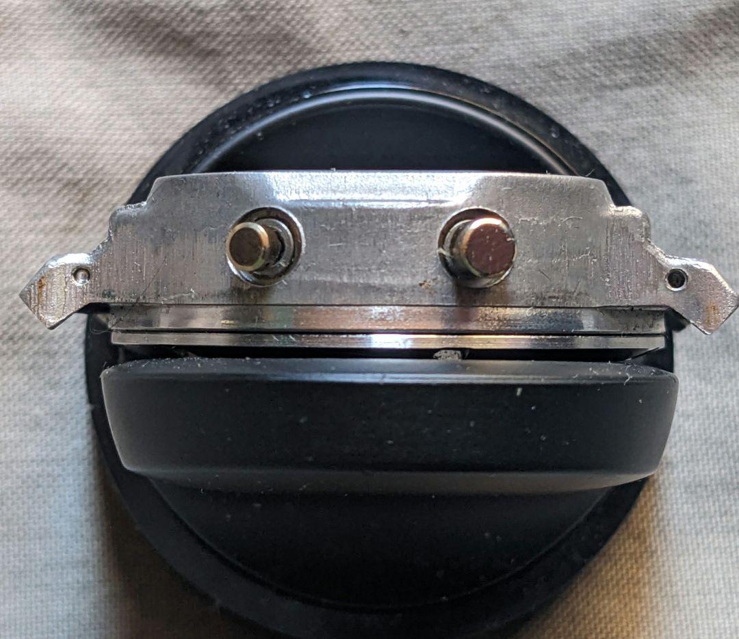 B*N様 DW-5600c-9v ゴールド 901 200m表示 フェイス面キズ