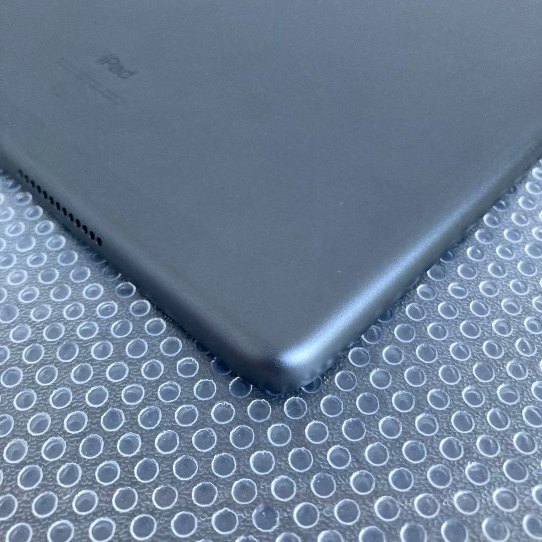 2922【早い者勝ち】iPad8 第8世代 32GB WIFIモデル☆