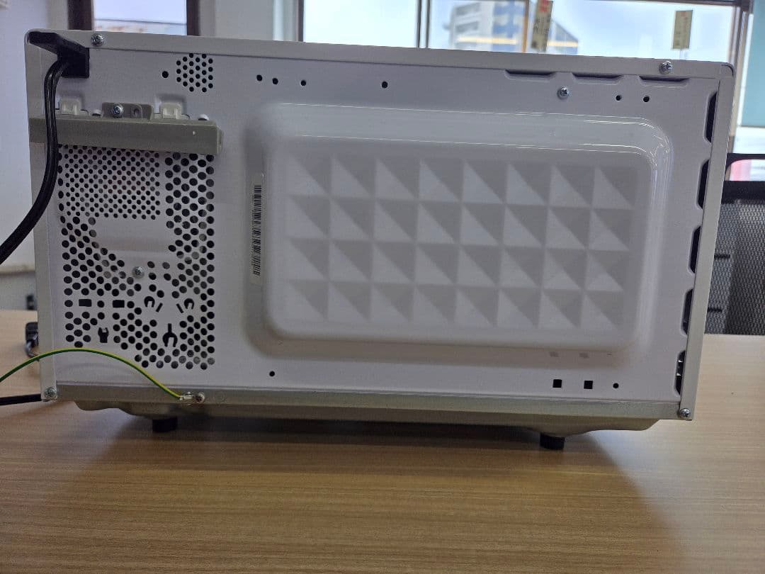 新品未使用　IRIS OHYAMA 単機能電子レンジ KMB-F186-W