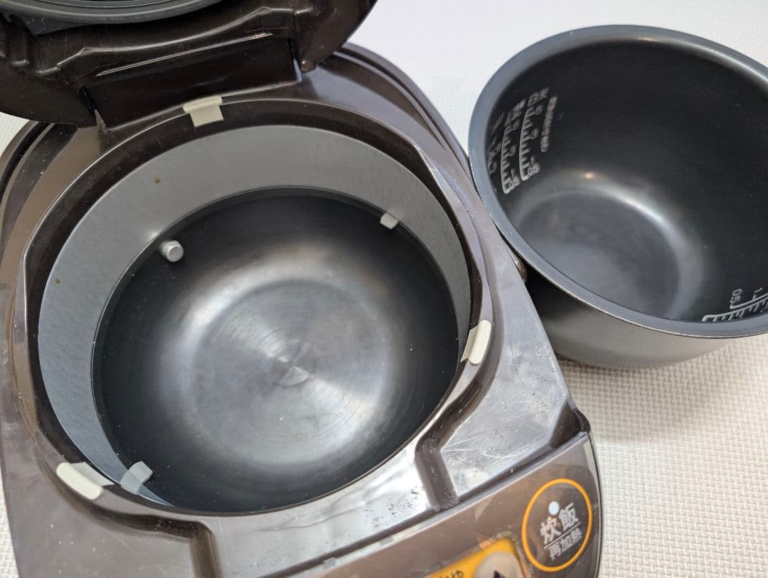 象印 炊飯器 NW-VA10 ブラック