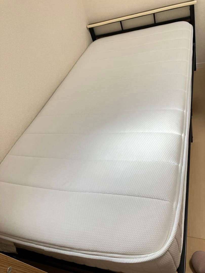 ニトリ　シングルベッドフレーム　マットレスセット