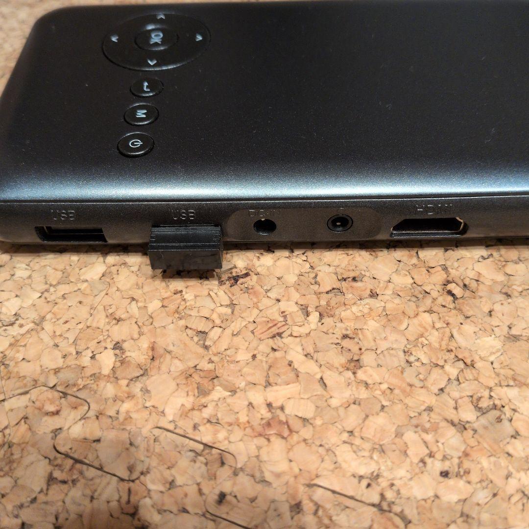 UENO-mono カベーニ　モバイルプロジェクター