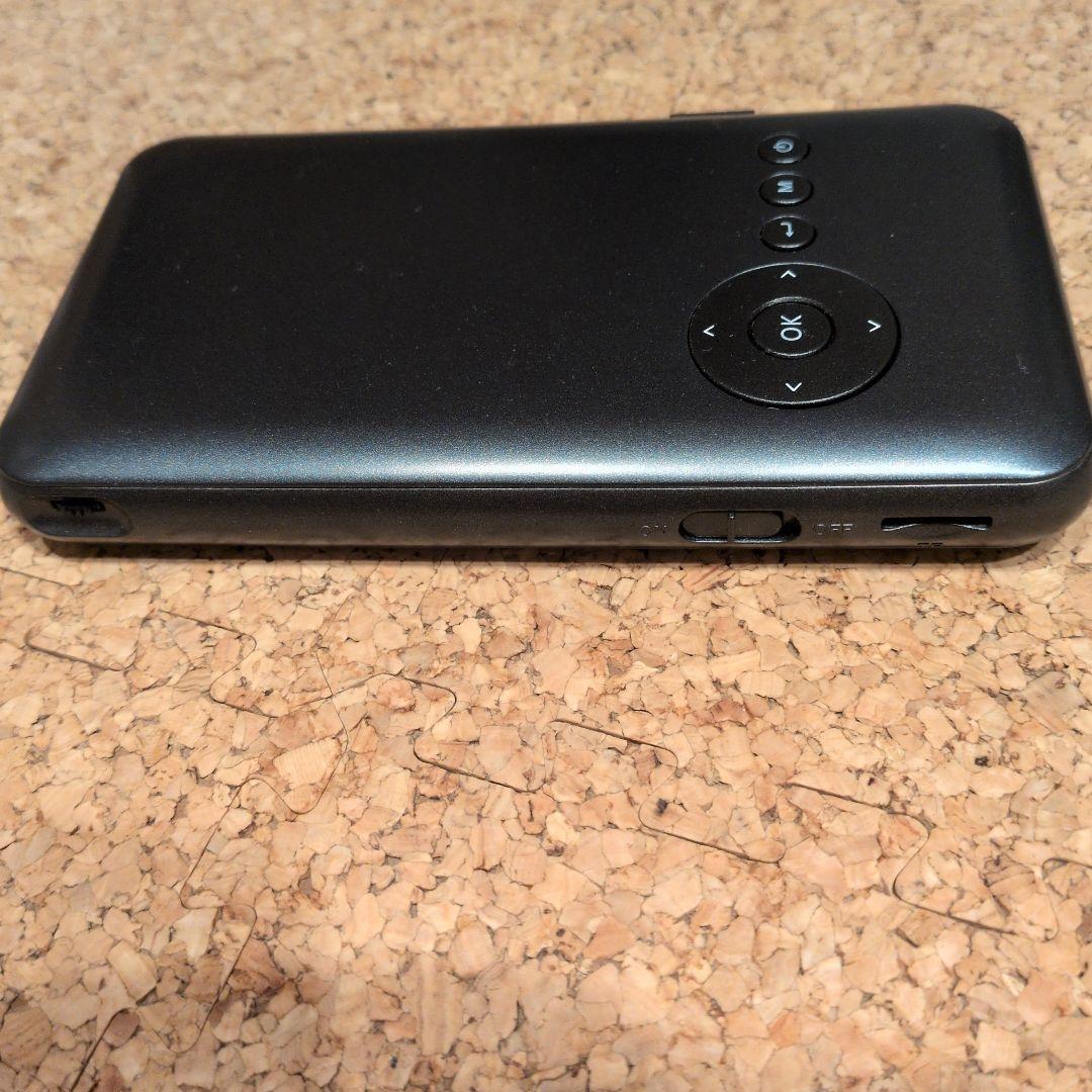 UENO-mono カベーニ　モバイルプロジェクター