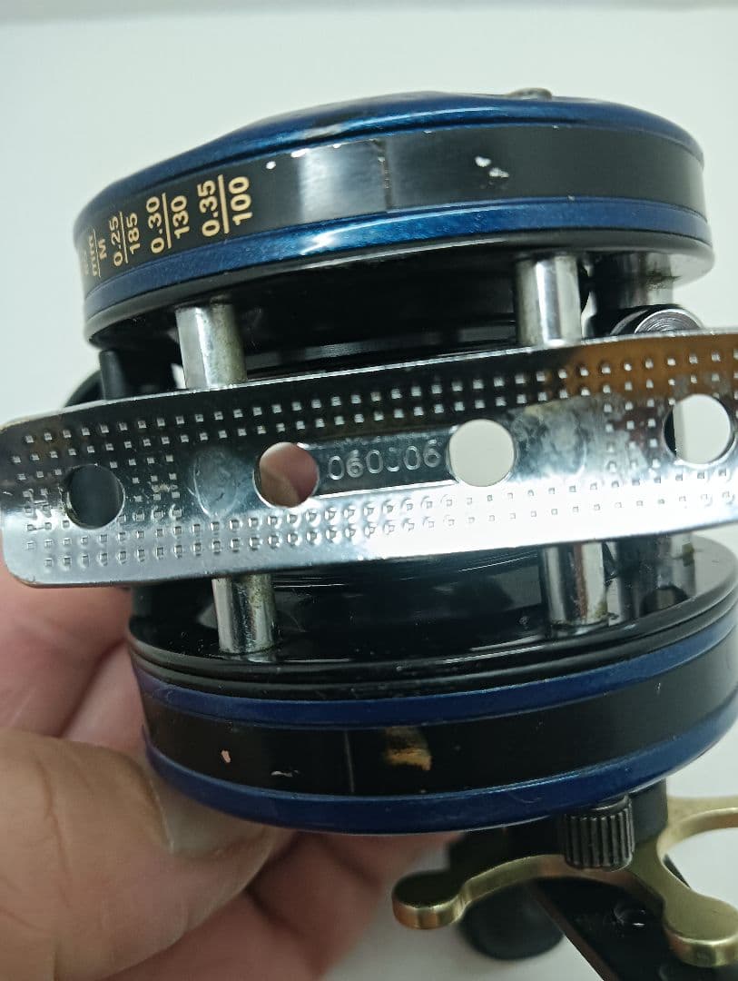 ABU アンバサダー　4601C DDL 今江モデル　左 アブ