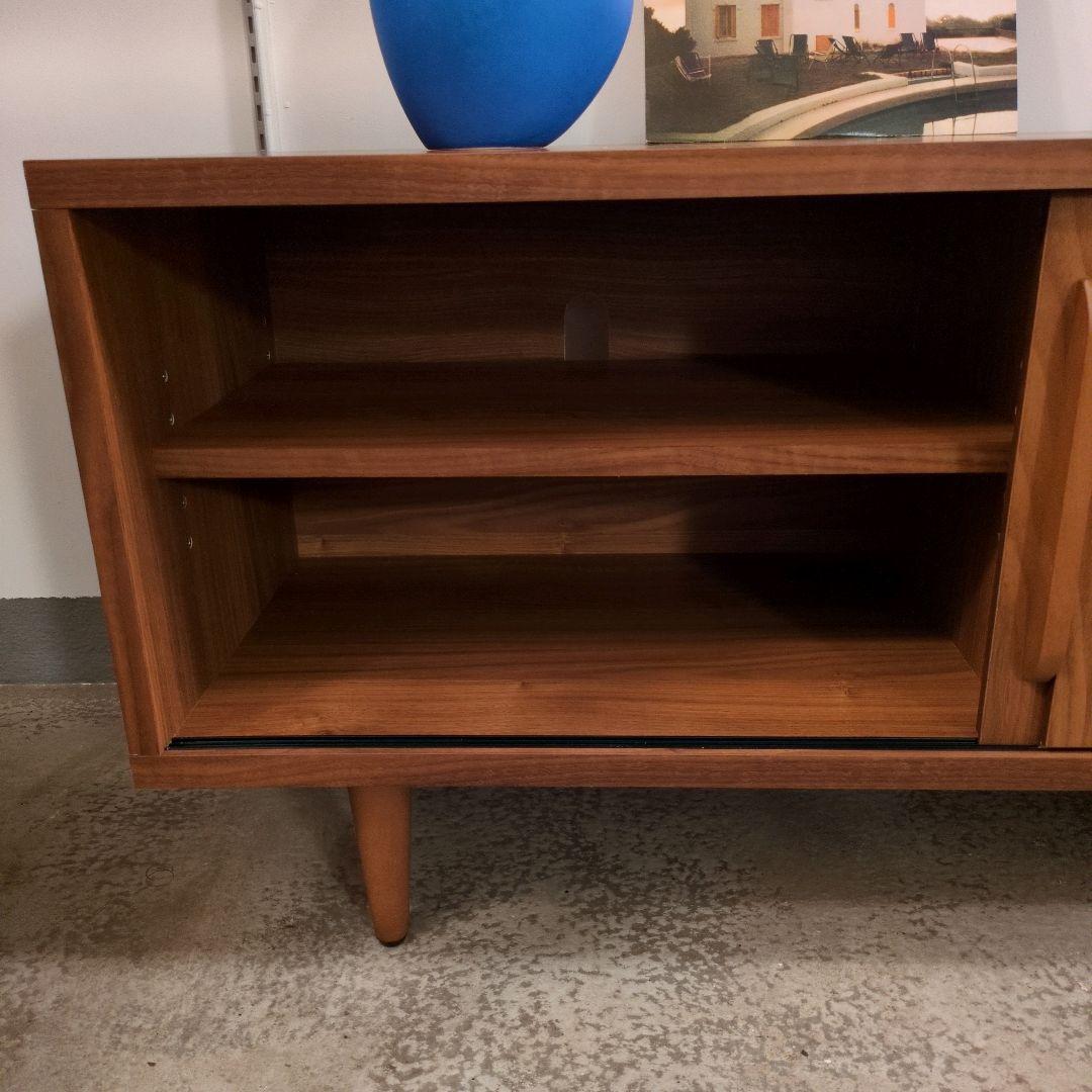 木製シンプル キャビネット 引き戸式 テレビボード シェルフ