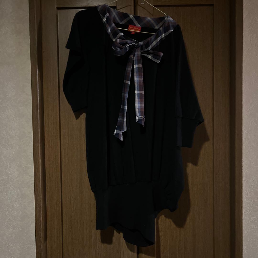 ヴィヴィアン　変形　リボン　トップス