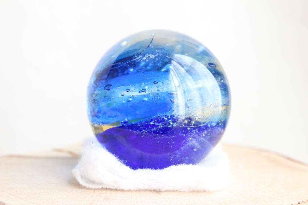 シエラネバダ産アンダラクリスタル　スフィア　マルチカラー（ブルー・イエロー）