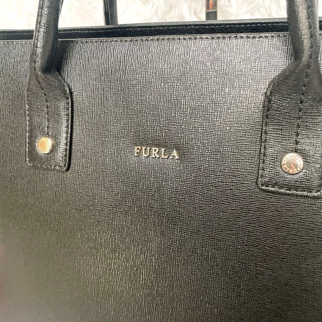 美品⭐︎ FURLA リンダ 黒 サフィアーノ ビジネス トートバッグ ゴールド