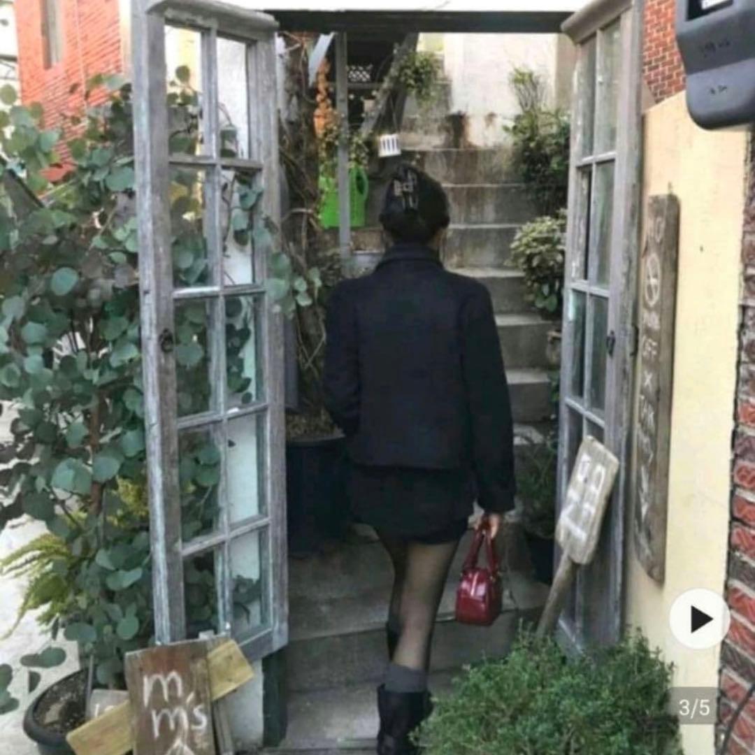 新品タグ付き amood modimood ダブルカラー ウール ハーフ コート