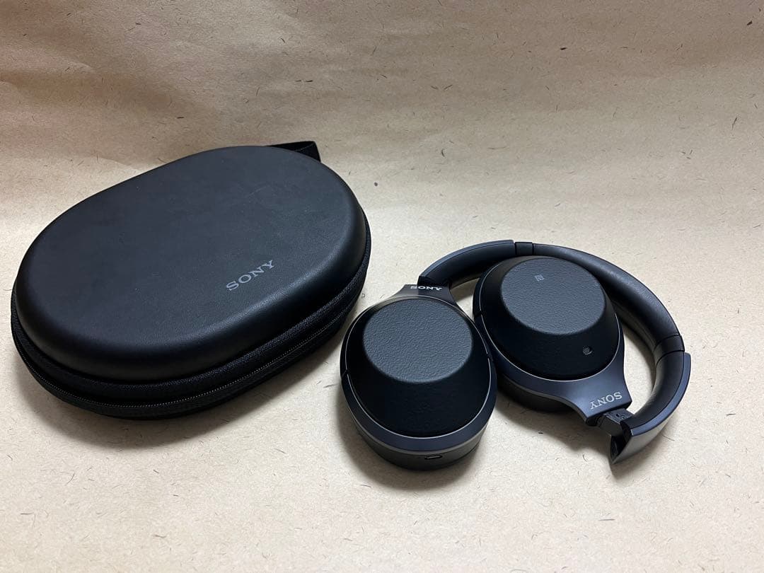 SONY　ヘッドホン　WH-1000XM2