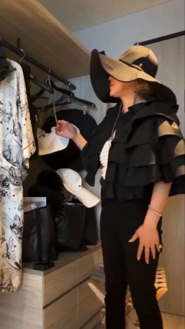 新品　ヴァクトーヴォヤージュ vaqutauxvoyage 帽子　黒