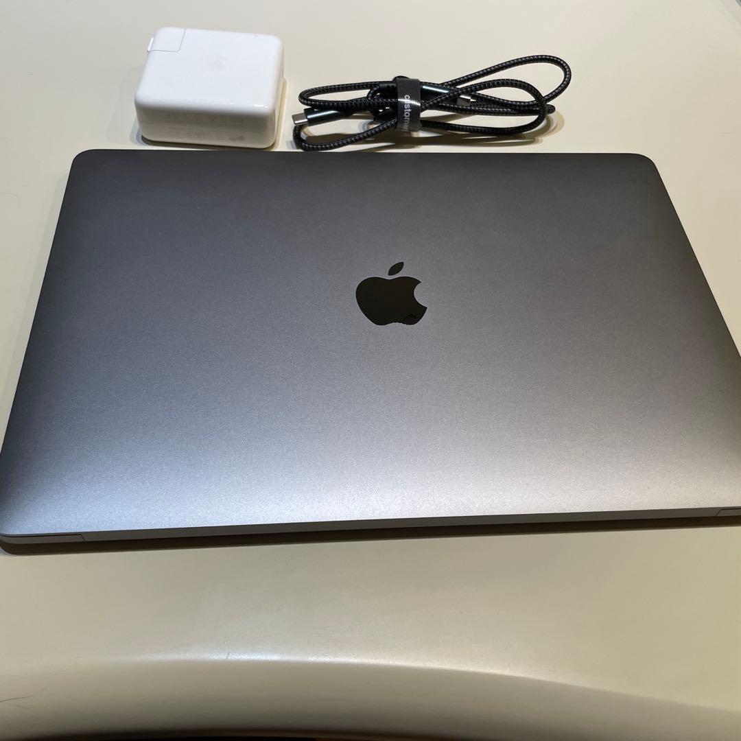 MacBook本体 MacBook Pro 2020 / 16GB/512GB