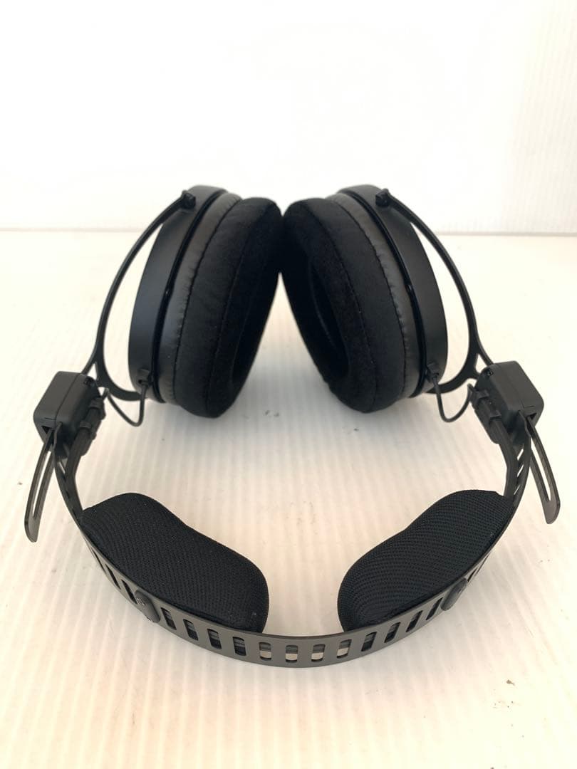 オーディオテクニカ　ヘッドホン　中古　M70827-1