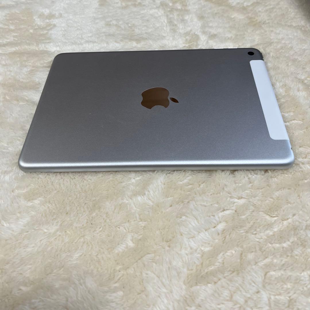 iPad mini4 64GB Wi-Fi + Cellular シルバー
