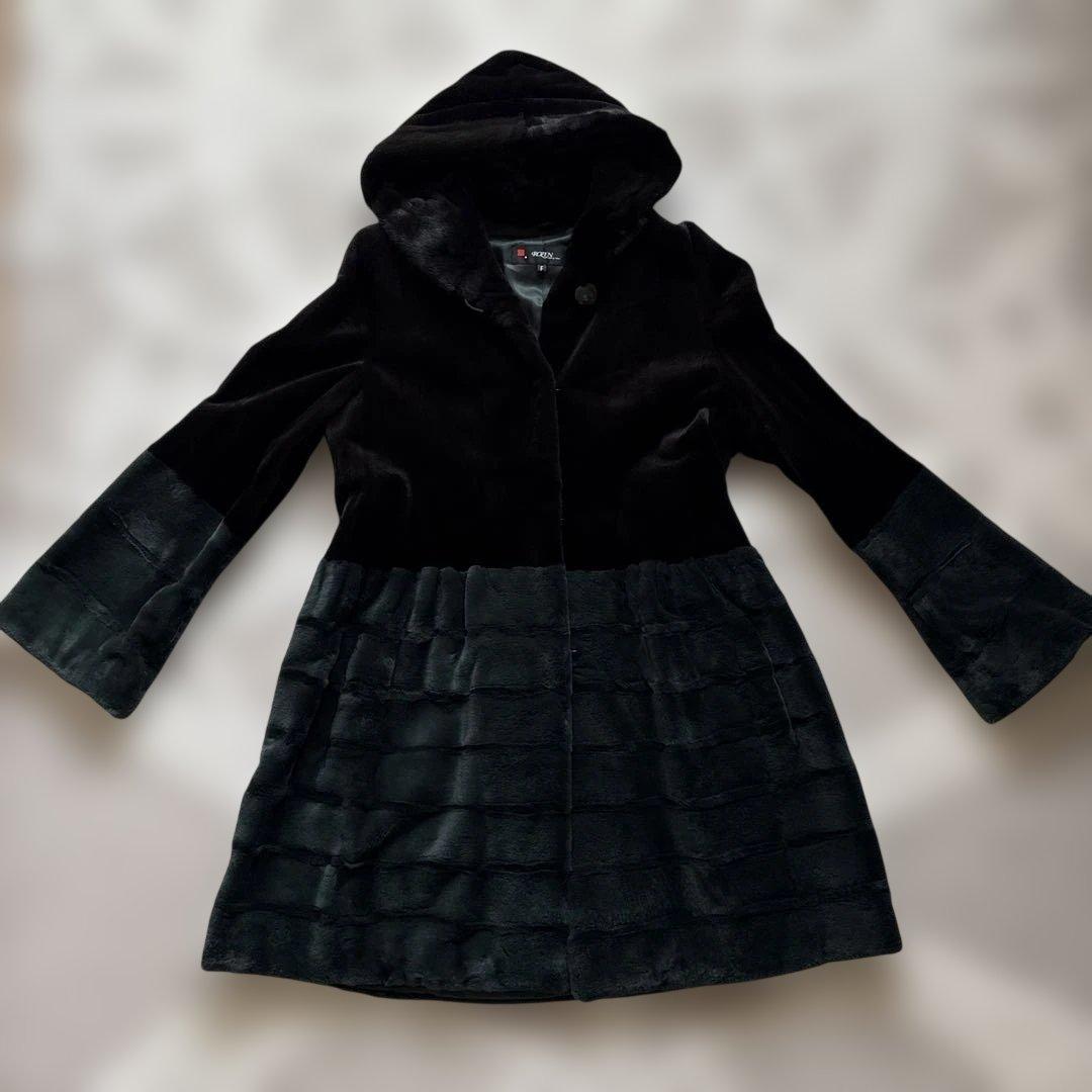 ROZENのフードミンクコート