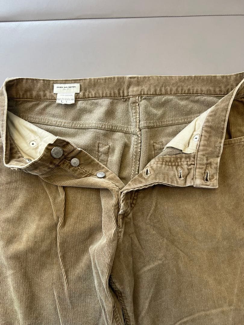 DRIES VAN NOTENコーデュロイパンツ