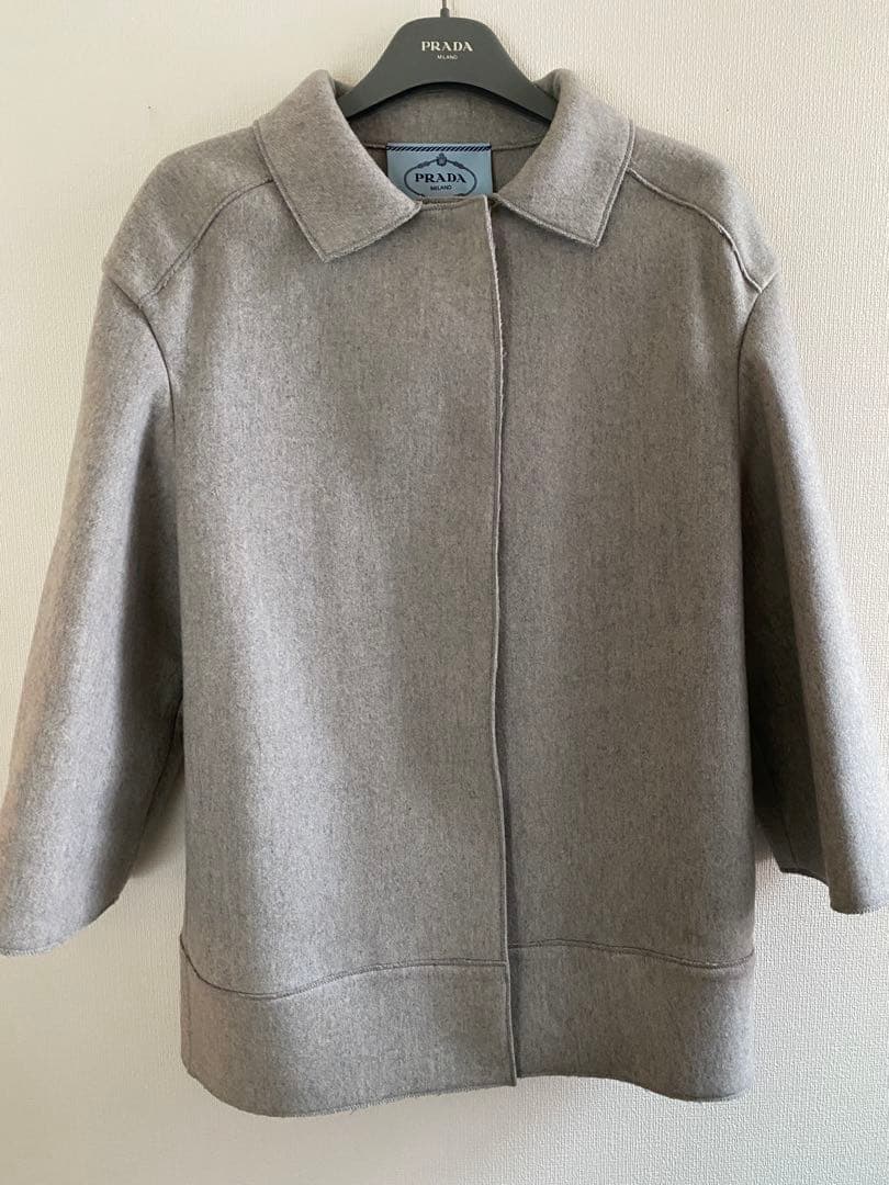 PRADA グレー ウールコート