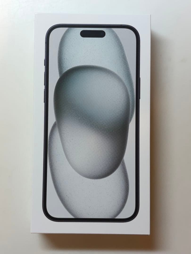 iPhone 15 Plus 128GB ブラック SIMフリー 美品 傷無し